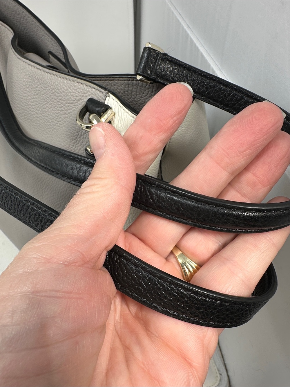 Kate Spade tote - Picture 7 of 10